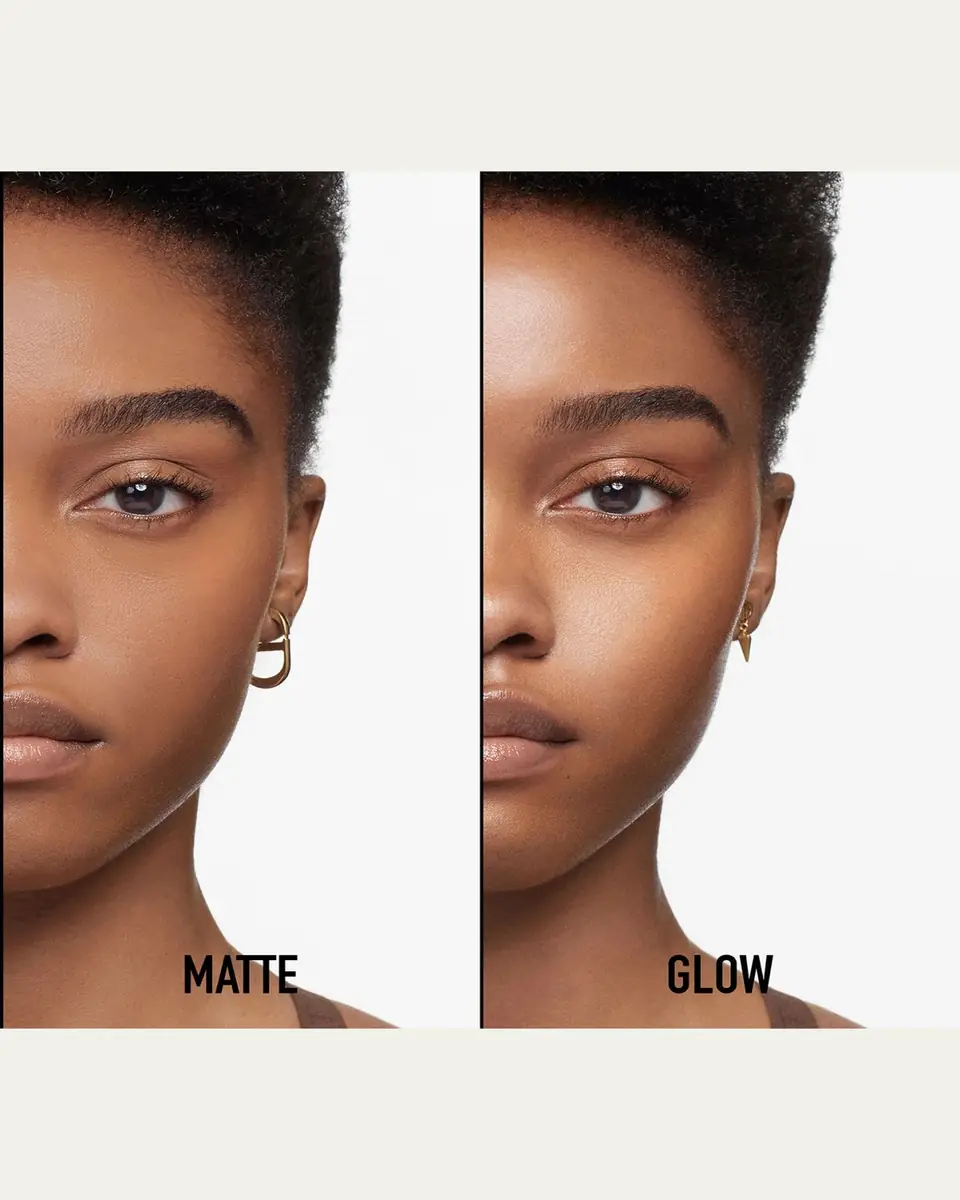 Dior Forever Skin Glow Foundation SPF 15, 1 oz. | Thumbnail 4 Dior Forever Skin Glow Foundation SPF 15, 1 oz. | Thumbnail 4