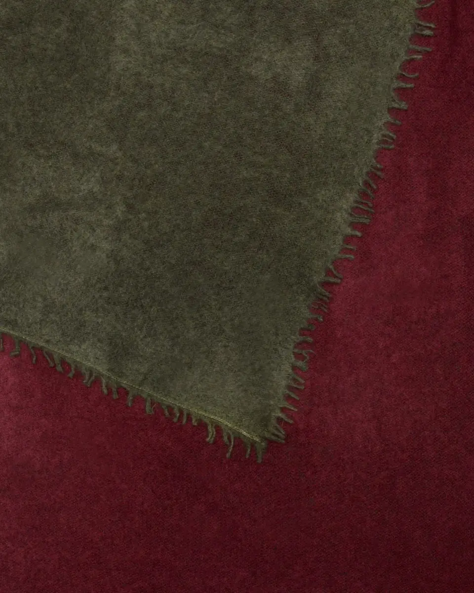 Denis Colomb Fuzzy Feture Two-Tone Cashmere Scarf | Thumbnail 4 Denis Colomb Fuzzy Feture Two-Tone Cashmere Scarf | Thumbnail 4