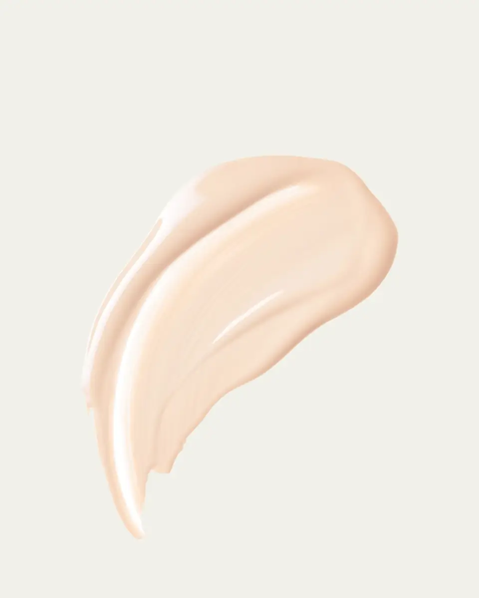CLÉ DE PEAU BEAUTÉ Radiant Fluid Foundation Natural SPF 25, 1.1 oz. | Thumbnail 2