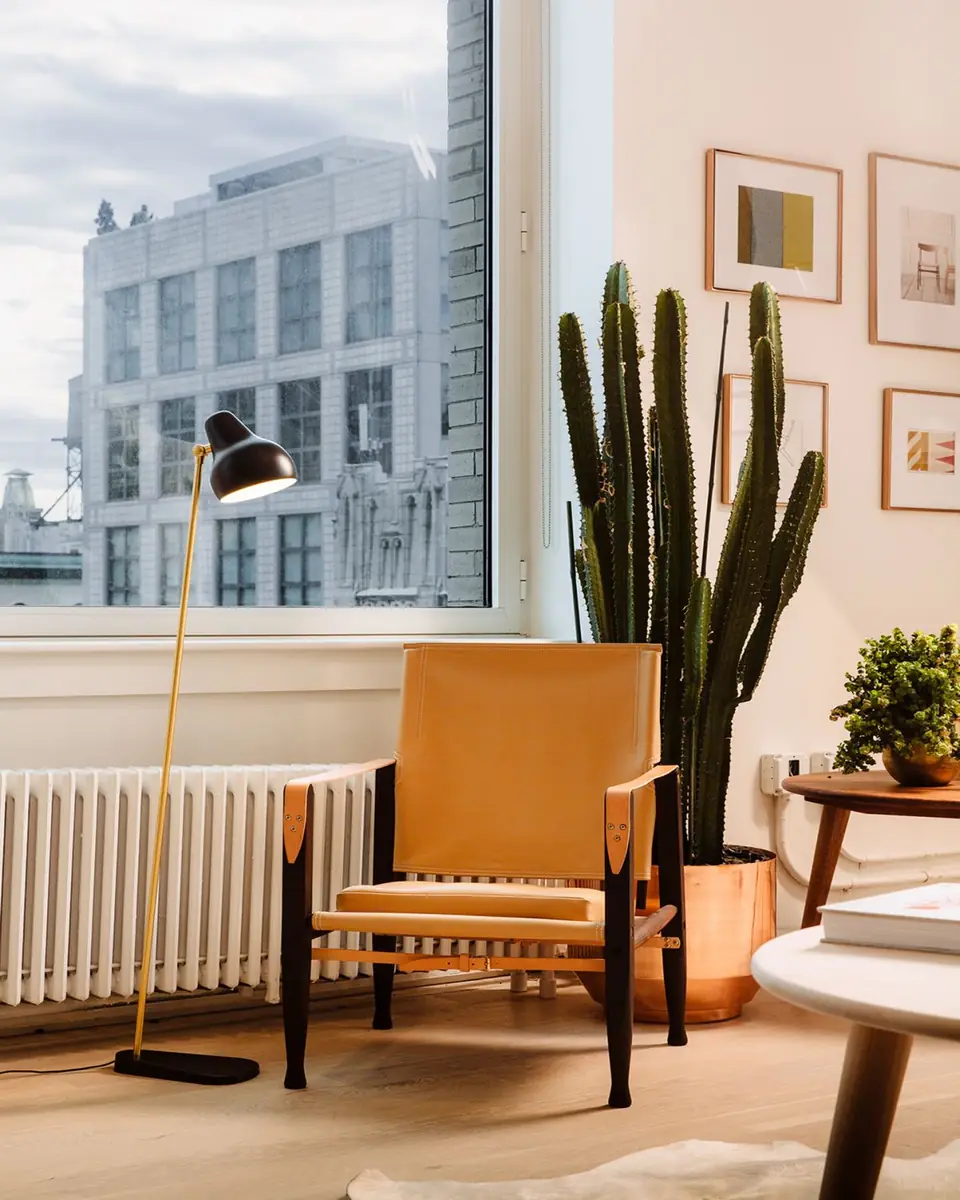 Louis Poulsen VL38 Floor Lamp, 47" | Thumbnail 4