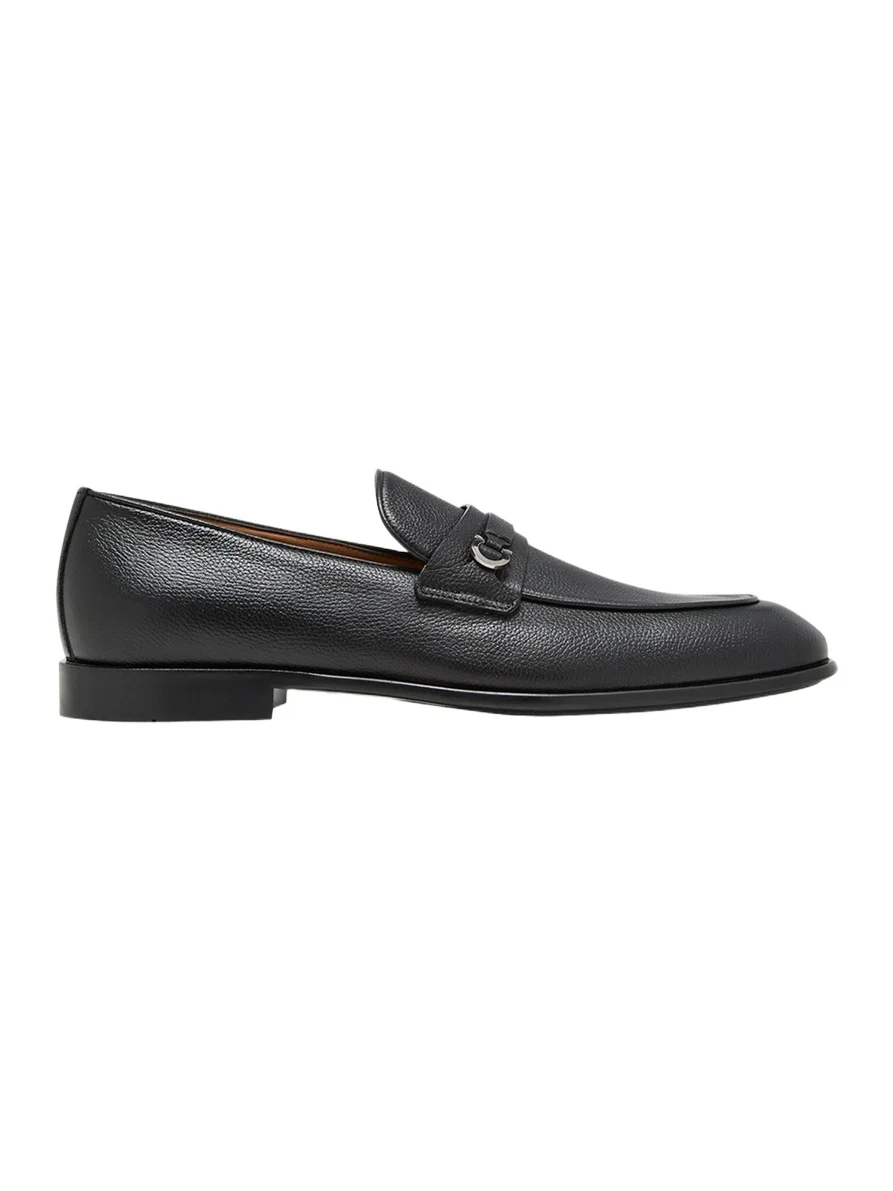 Men's Desio Gancio Ornament Grained Leather Penny Loafers Men's Desio Gancio Ornament Grained Leather Penny Loafers
