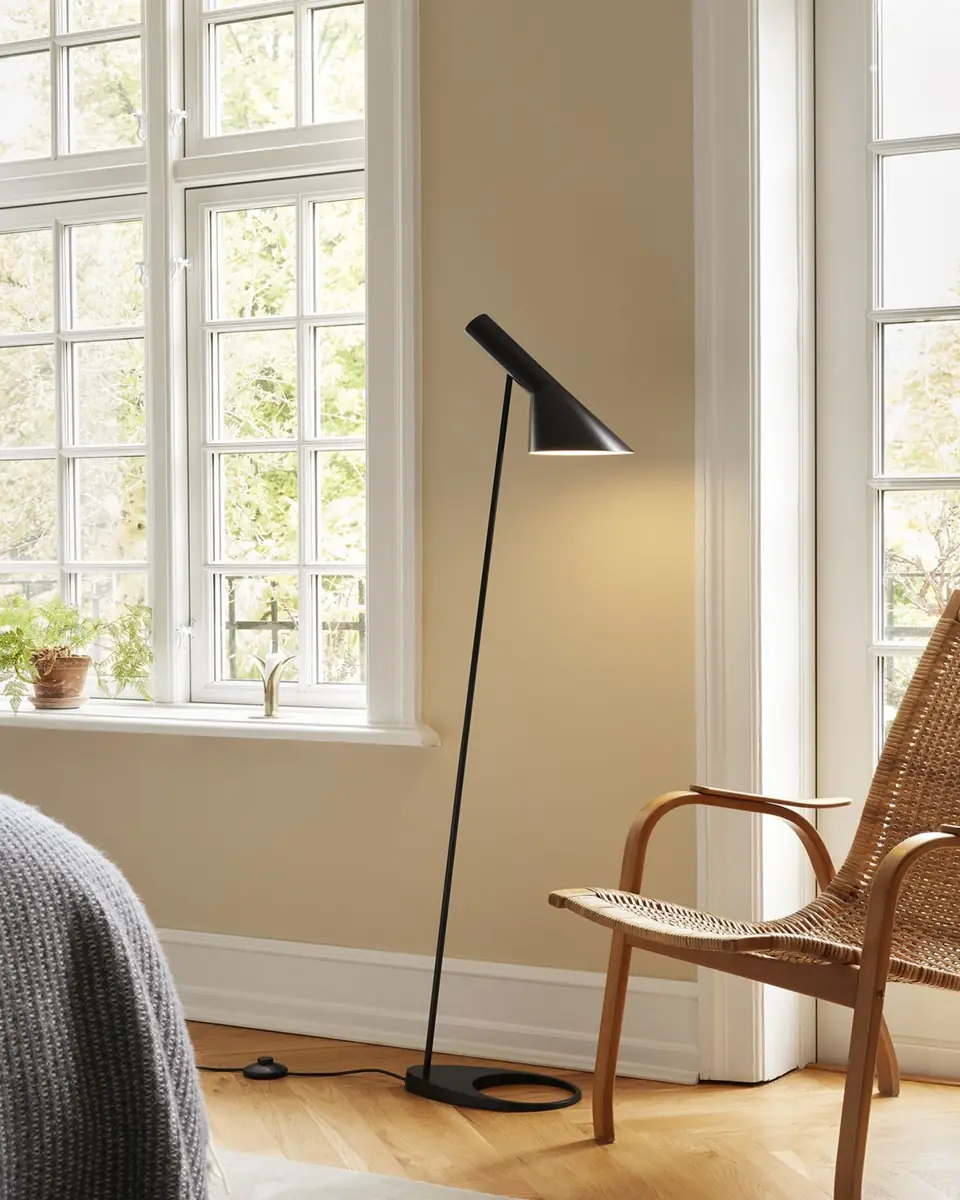 Louis Poulsen AJ Floor Lamp, 51" | Thumbnail 3