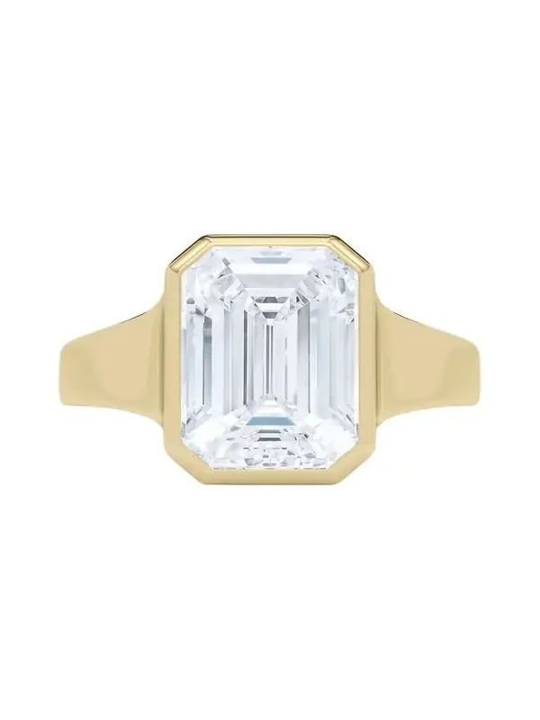 18K Emerald Cut Lab Grown Diamond Cigar Bezel Ring, 2.0tcw 18K Emerald Cut Lab Grown Diamond Cigar Bezel Ring, 2.0tcw