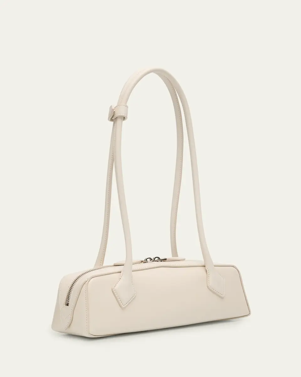 Alaïa Le Teckel Small Shoulder Bag in Leather | Thumbnail 3 Alaïa Le Teckel Small Shoulder Bag in Leather | Thumbnail 3