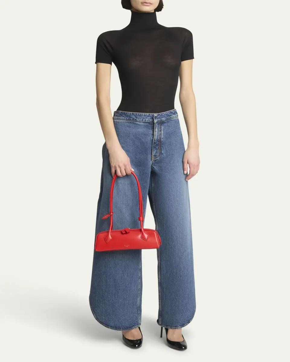 Alaïa Le Teckel Small Shoulder Bag in Leather | Thumbnail 8 Alaïa Le Teckel Small Shoulder Bag in Leather | Thumbnail 8