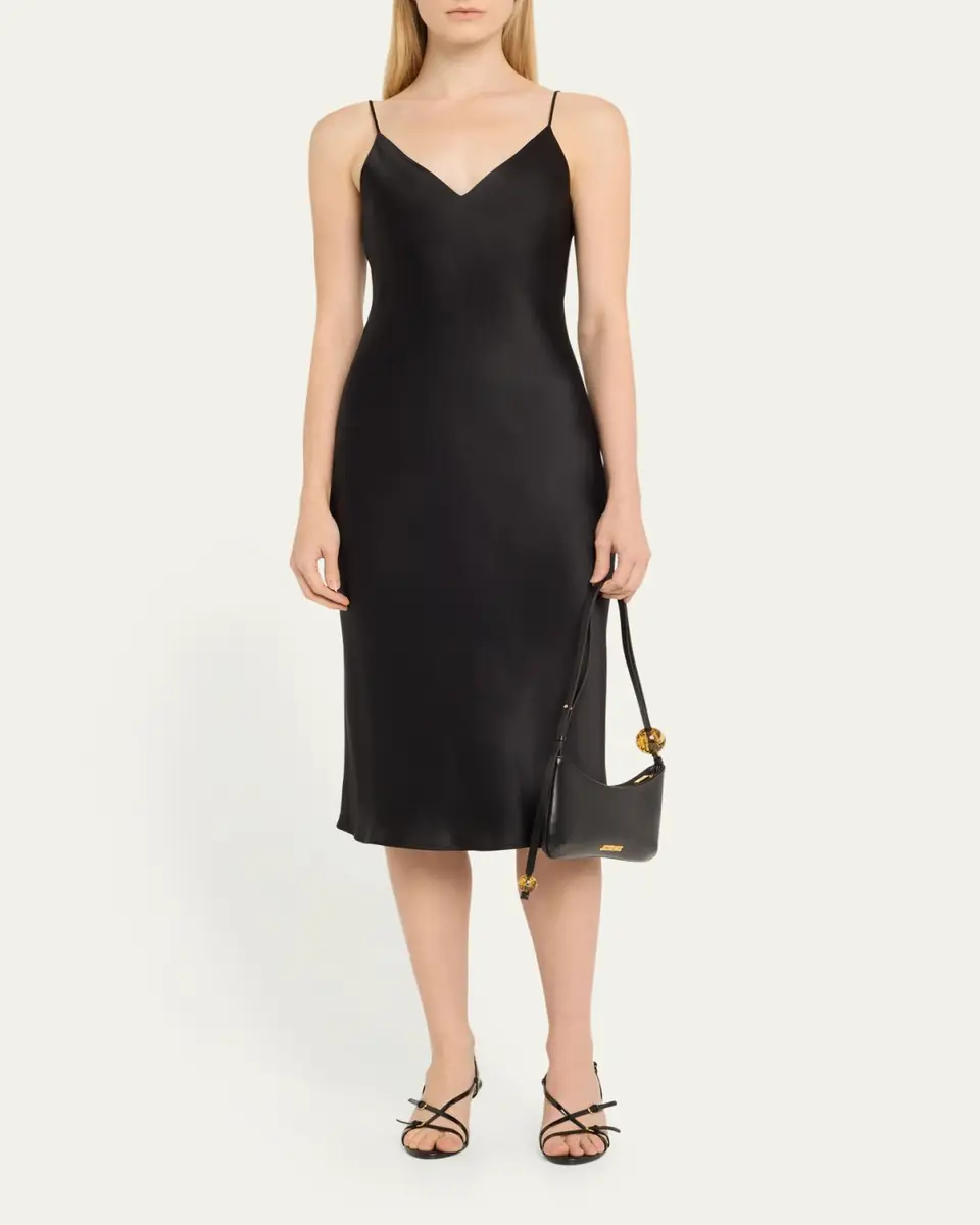 Jacquemus Le Bisou Perle Leather Shoulder Bag | Thumbnail 5 Jacquemus Le Bisou Perle Leather Shoulder Bag | Thumbnail 5