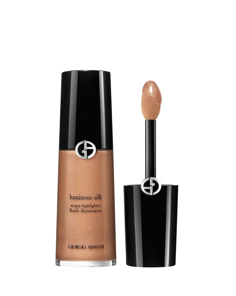 Giorgio Armani Luminous Silk Acqua Highlighter