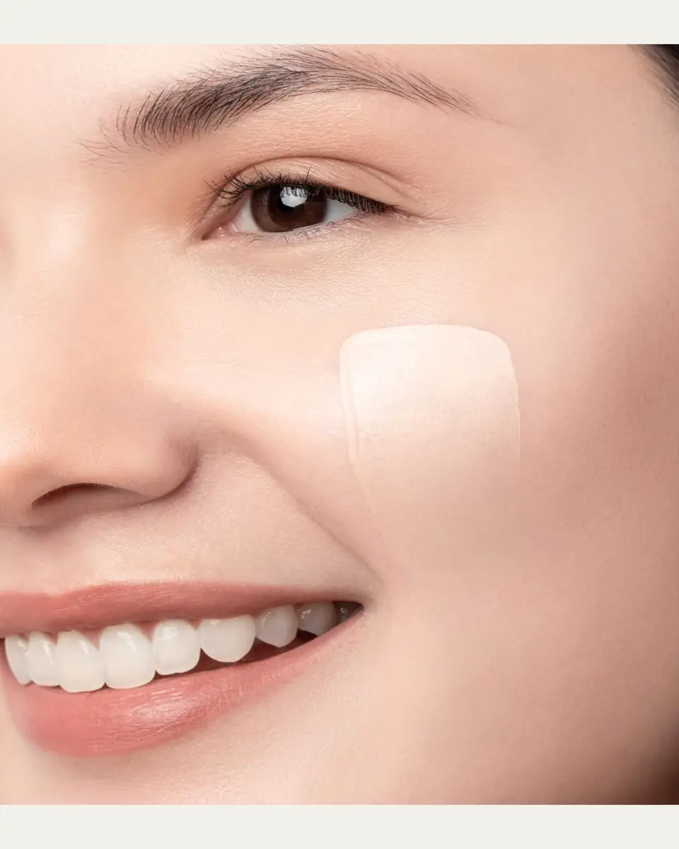 CHANTECAILLE Just Skin Tinted Moisturizer Sunscreen SPF 15, 1.2 oz. | Thumbnail 6 CHANTECAILLE Just Skin Tinted Moisturizer Sunscreen SPF 15, 1.2 oz. | Thumbnail 6