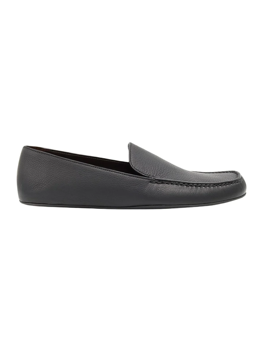 Leo Grained Leather Slippers Leo Grained Leather Slippers