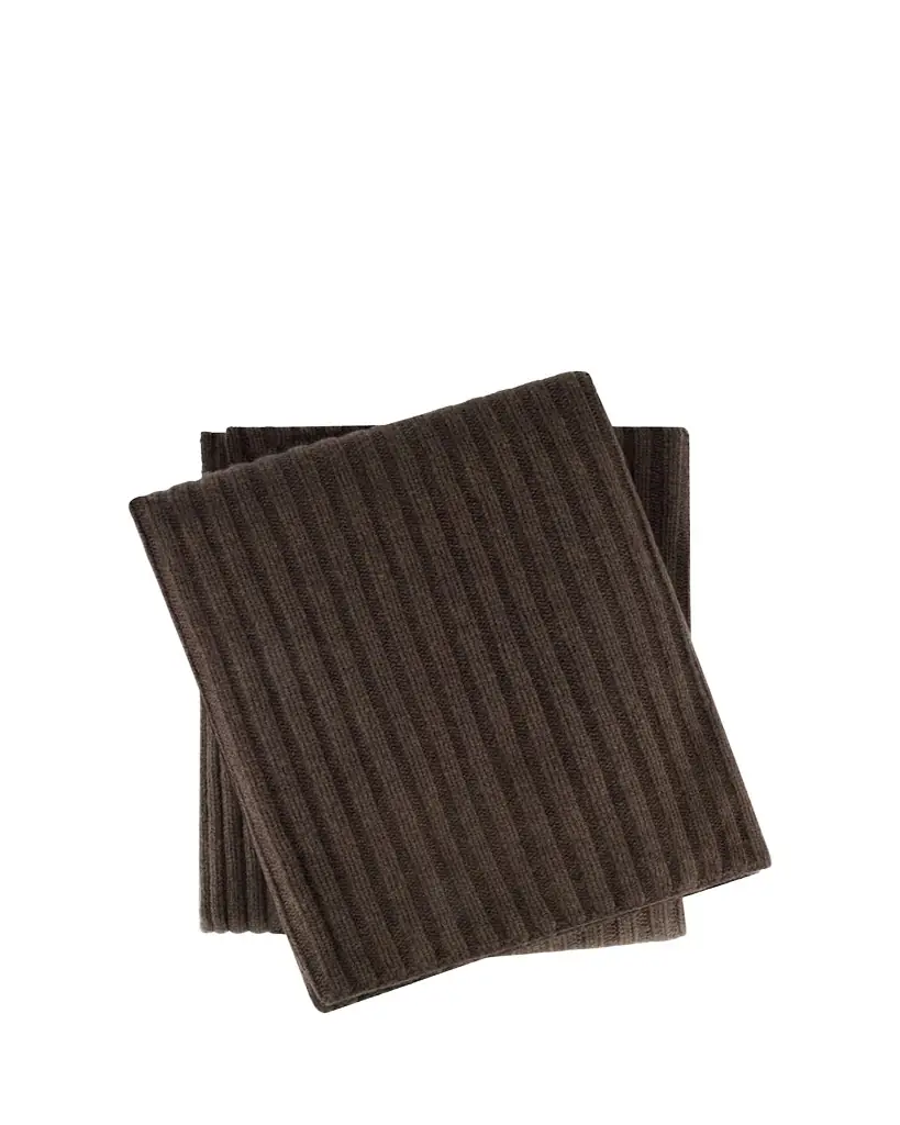 Sofia Cashmere Brooklyn Loft Chunky Cashmere Throw, 56" x 72" | Image 1 Sofia Cashmere Brooklyn Loft Chunky Cashmere Throw, 56" x 72" | Image 1