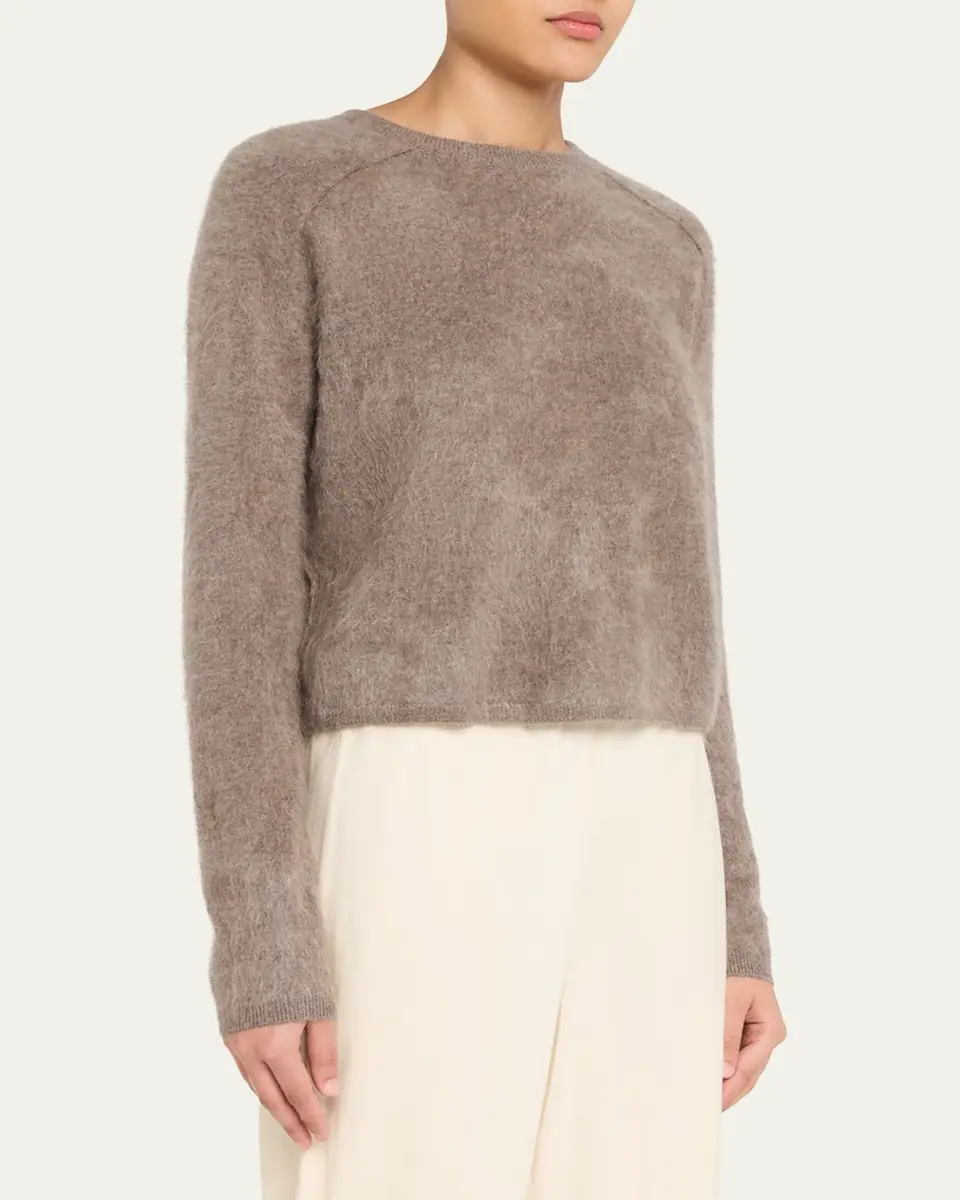 Lisa Yang Fride Short-Sleeved Mock-Neck Cashmere Sweater | Thumbnail 4 Lisa Yang Fride Short-Sleeved Mock-Neck Cashmere Sweater | Thumbnail 4