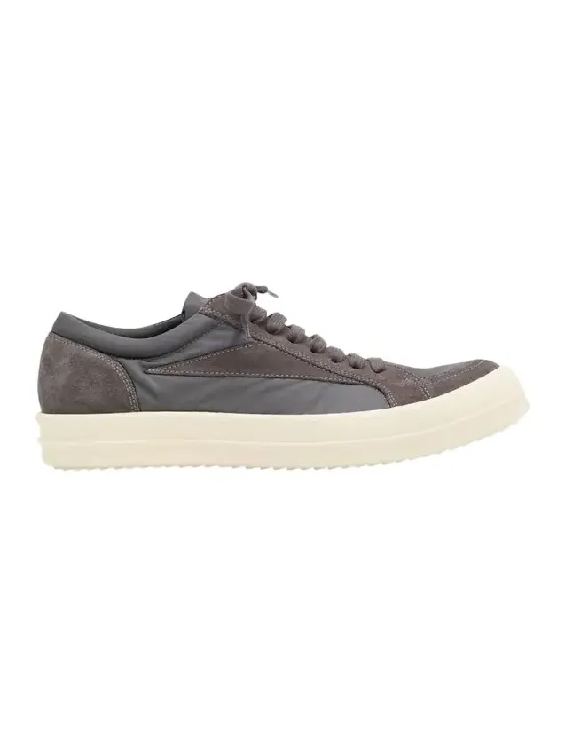 Vintage Sneaks Suede Low-Top Sneakers