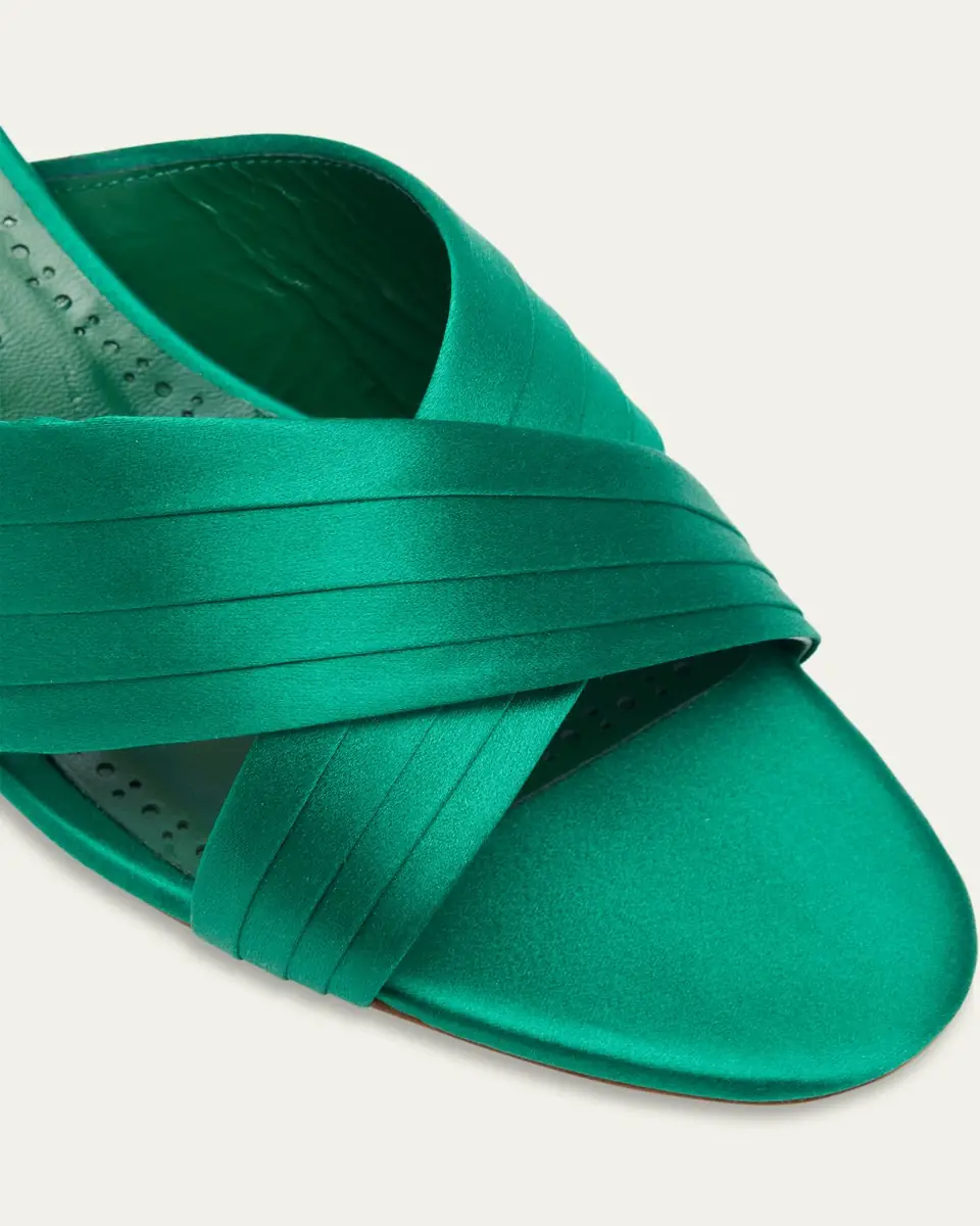 Manolo Blahnik Vieramul Pleated Satin Kitten-Heel Mule Sandals | Thumbnail 3 Manolo Blahnik Vieramul Pleated Satin Kitten-Heel Mule Sandals | Thumbnail 3