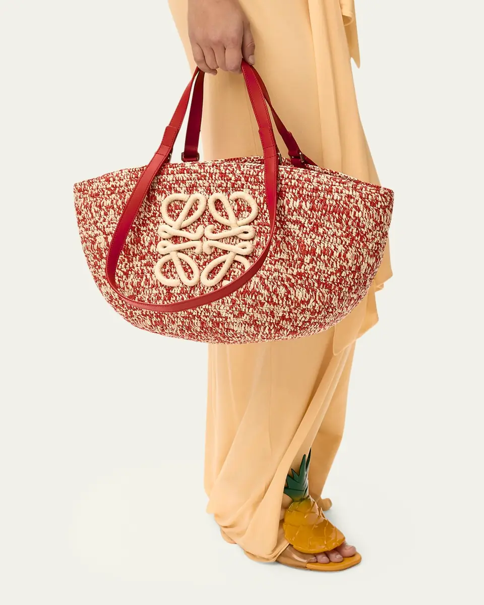 Loewe x Paula's Ibiza Medium Eclipse Basket Bag in Melange Raffia and Calfskin | Thumbnail 2 Loewe x Paula's Ibiza Medium Eclipse Basket Bag in Melange Raffia and Calfskin | Thumbnail 2