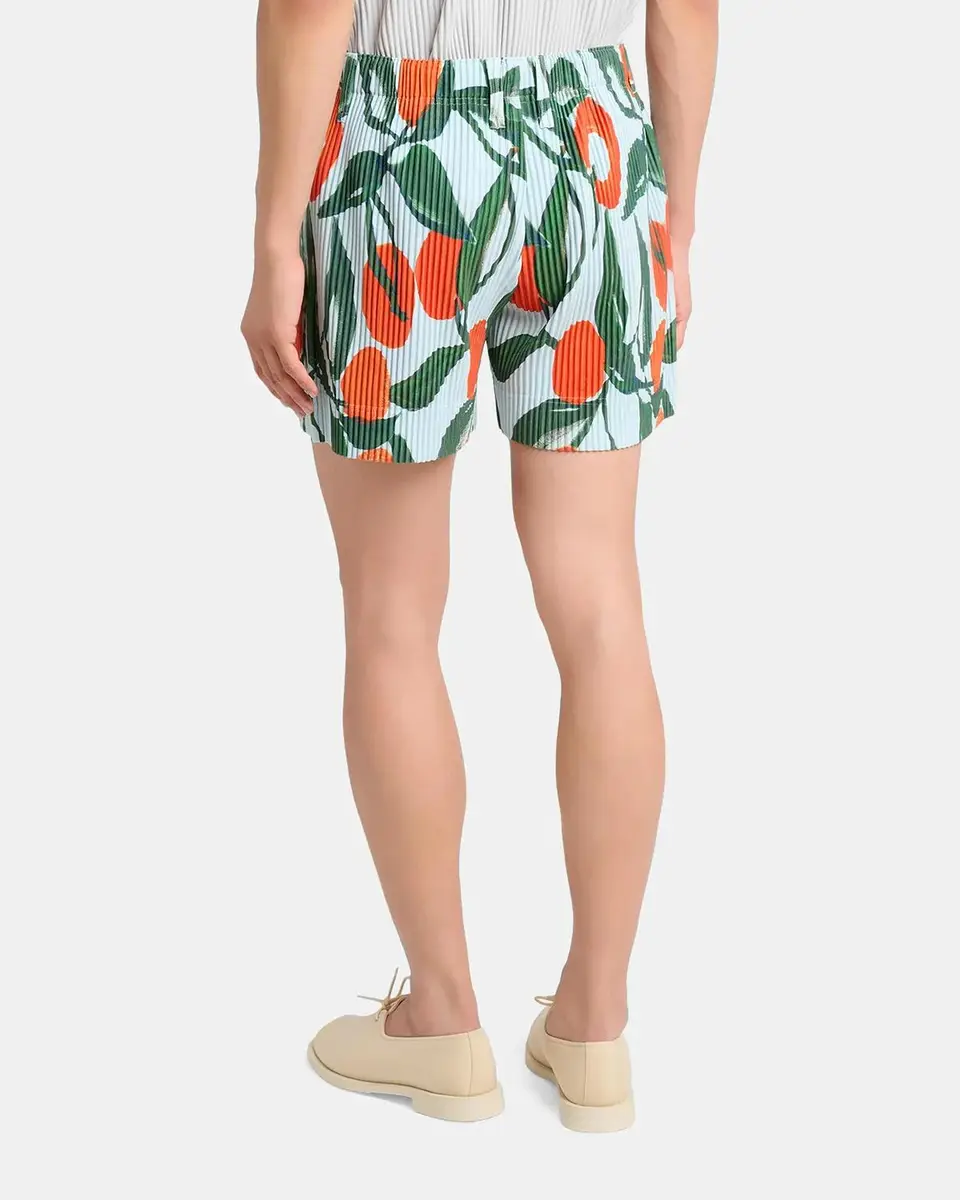 Homme Plissé Issey Miyake Men's Pleated Pull-On Shorts | Thumbnail 3 Homme Plissé Issey Miyake Men's Pleated Pull-On Shorts | Thumbnail 3