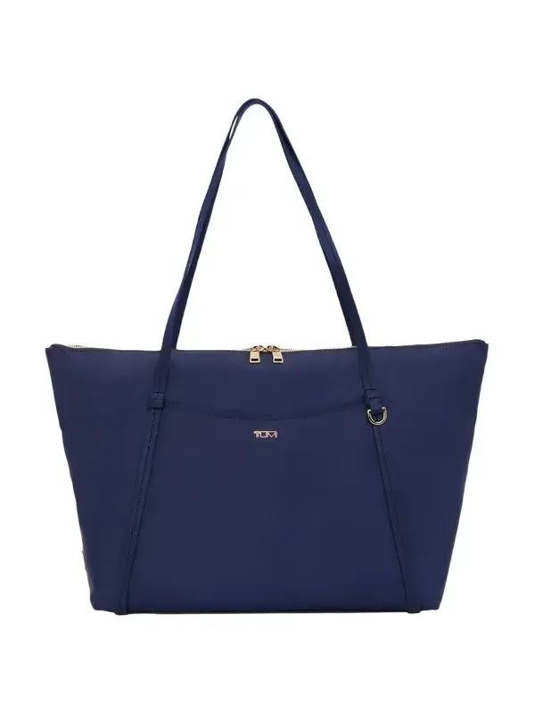 Voyageur Q Tote Bag
