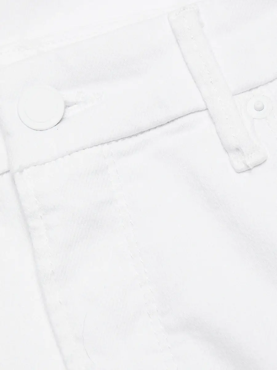GOOD AMERICAN Women's Good Legs Straight-Leg Jeans | Thumbnail 7