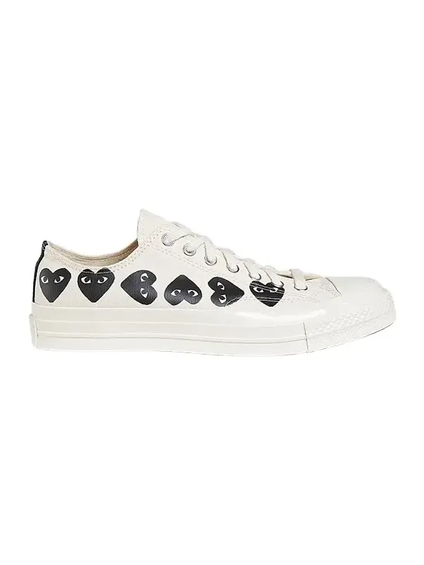 Comme des Garçons PLAY Unisex CdG PLAY x Converse Men's Chuck Taylor All Star Multi-Heart Low-Top Sneakers