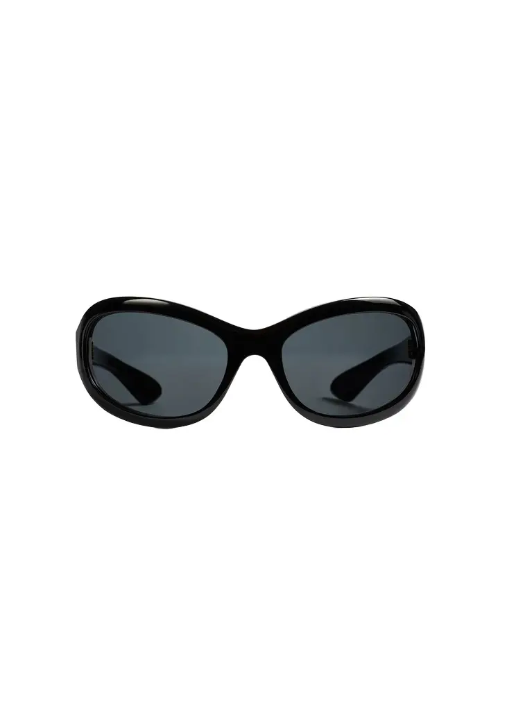 Khaite Khaite X Oliver Peoples 1967C In Black And Grey | Image 1 Khaite Khaite X Oliver Peoples 1967C In Black And Grey | Image 1