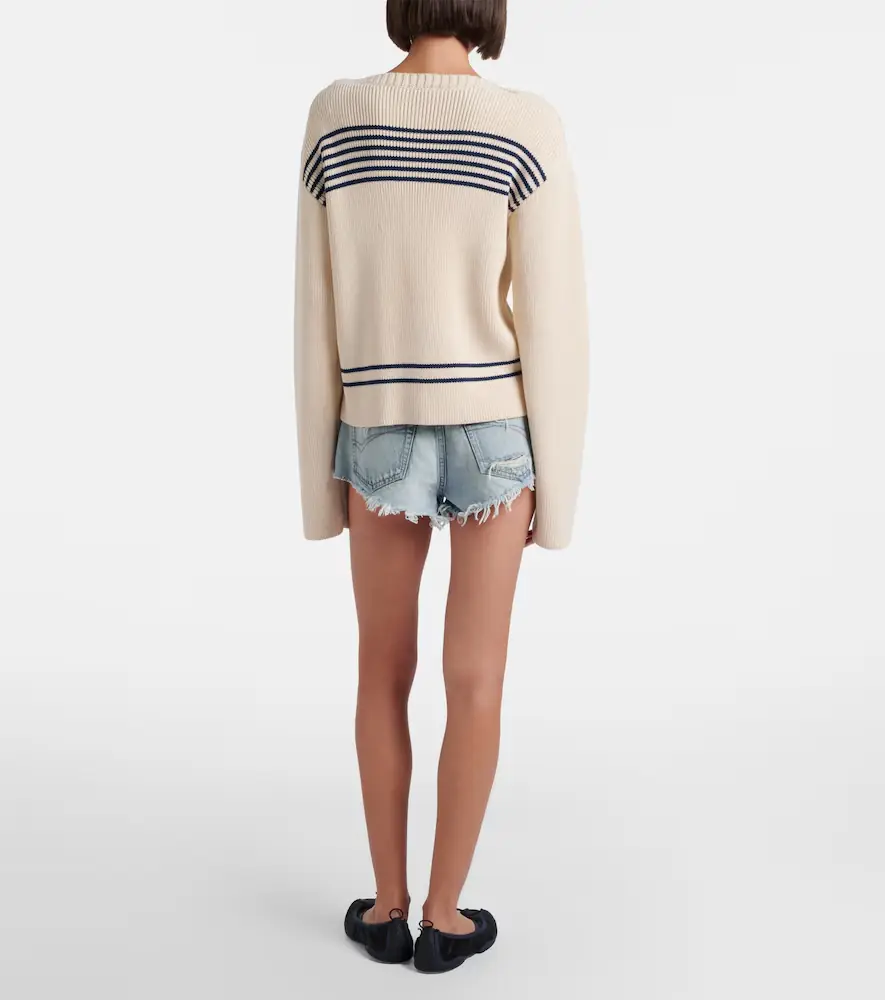 Balenciaga Frayed denim shorts | Thumbnail 3