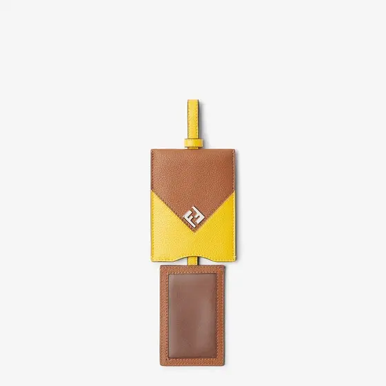 Fendi Lui Address Holder | Thumbnail 3