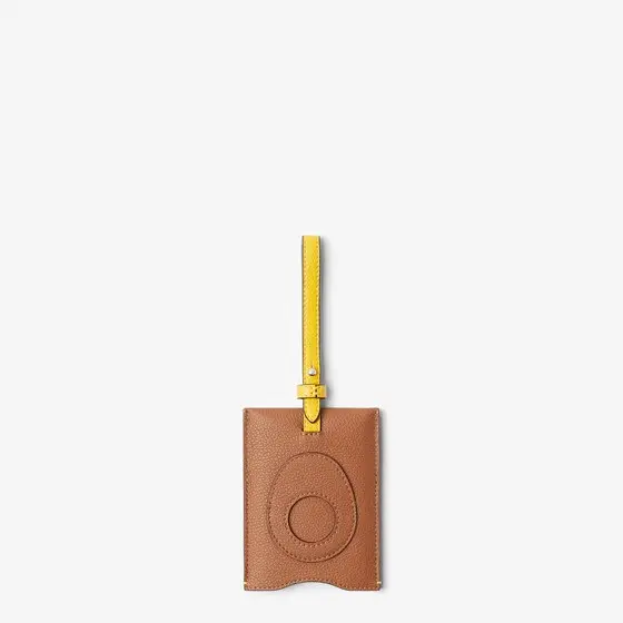 Fendi Lui Address Holder | Thumbnail 4
