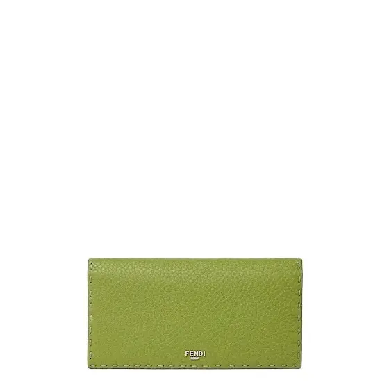 Fendi Continental wallet organised with 14 cardholder slots | Image 1 Fendi Continental wallet organised with 14 cardholder slots | Image 1