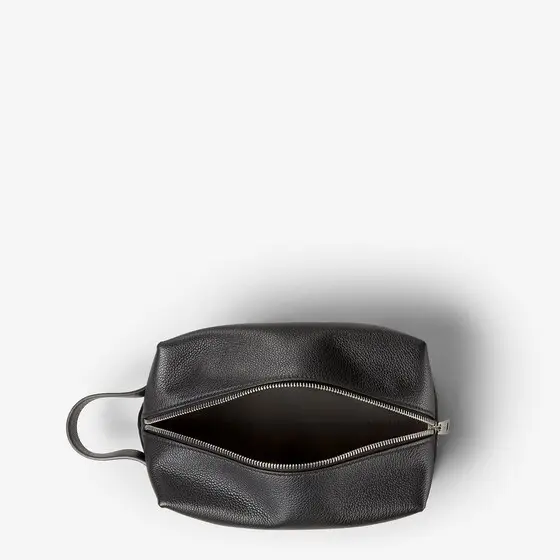 Fendi Lui Toiletry Bag | Thumbnail 3 Fendi Lui Toiletry Bag | Thumbnail 3
