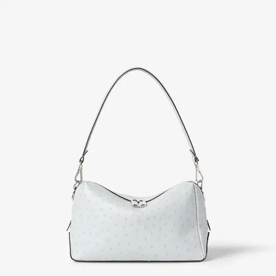 Fendi Lui clutch bag with a soft design, made of luxurious | Thumbnail 2 Fendi Lui clutch bag with a soft design, made of luxurious | Thumbnail 2