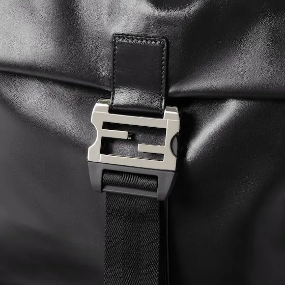 Fendi Flux backpack made of smooth black calf leather | Thumbnail 5 Fendi Flux backpack made of smooth black calf leather | Thumbnail 5