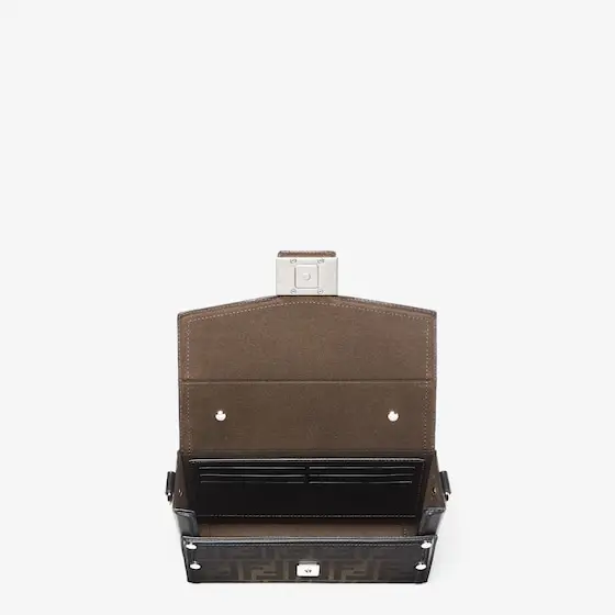 Fendi Baguette Soft Trunk | Thumbnail 5