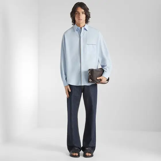 Fendi Medium Lui bag with a soft design, made of luxurious | Thumbnail 7 Fendi Medium Lui bag with a soft design, made of luxurious | Thumbnail 7