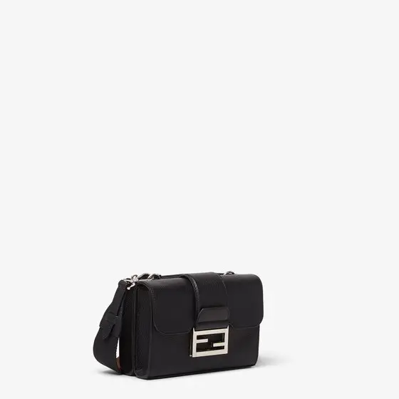 Fendi Baguette® Double Bag, made of black full-grain leather | Thumbnail 3 Fendi Baguette® Double Bag, made of black full-grain leather | Thumbnail 3