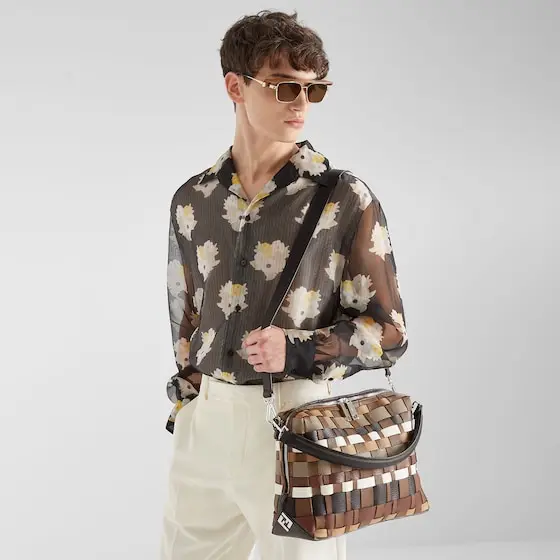 Fendi Large Lui bag with a soft construction, made | Thumbnail 2