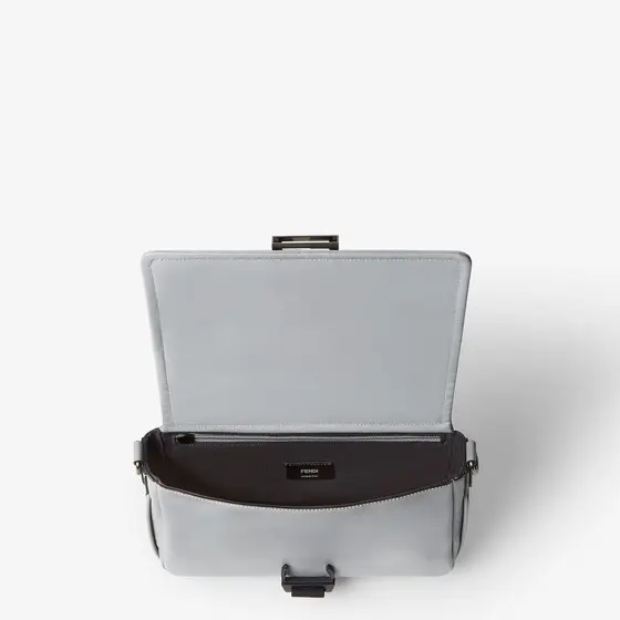 Fendi Flux Messenger bag made of light grey, smooth calfskin | Thumbnail 5 Fendi Flux Messenger bag made of light grey, smooth calfskin | Thumbnail 5