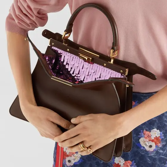 Fendi Peekaboo Iseeu Medium | Thumbnail 2 Fendi Peekaboo Iseeu Medium | Thumbnail 2
