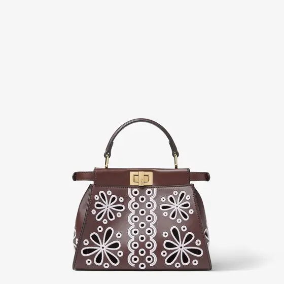 Fendi Iconic small Peekaboo bag, the epitome | Thumbnail 4 Fendi Iconic small Peekaboo bag, the epitome | Thumbnail 4