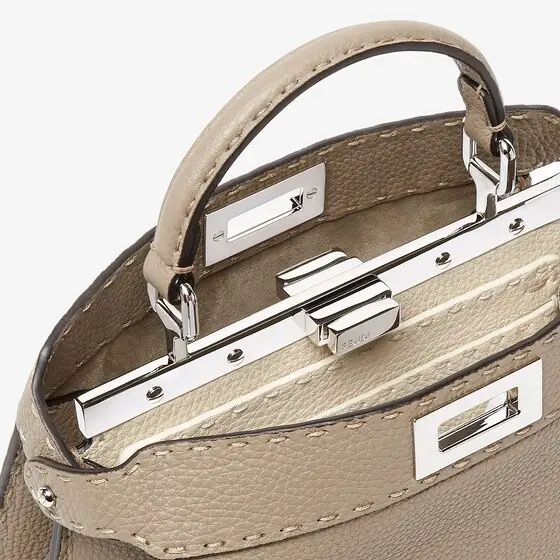 Fendi Peekaboo Iseeu Small | Thumbnail 5 Fendi Peekaboo Iseeu Small | Thumbnail 5