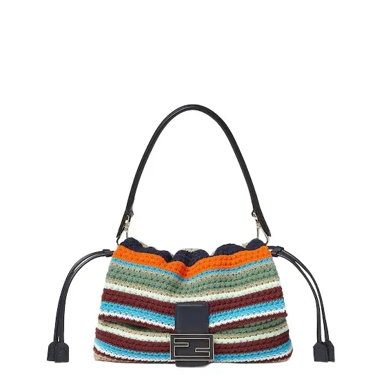 Fendi Baguette Soft Medium | Image 1 Fendi Baguette Soft Medium | Image 1