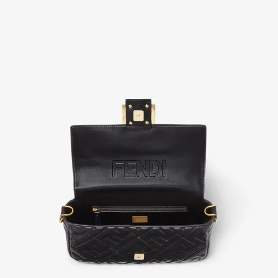 Fendi Baguette Leather Bag | Thumbnail 4 Fendi Baguette Leather Bag | Thumbnail 4
