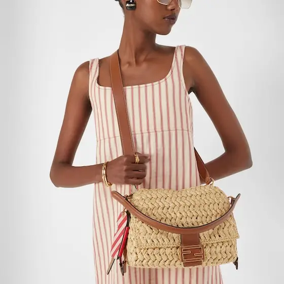 Fendi Baguette Soft Medium Raffia-Effect Woven Bag | Thumbnail 3 Fendi Baguette Soft Medium Raffia-Effect Woven Bag | Thumbnail 3