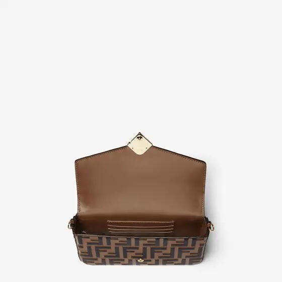 Fendi FF Diamonds Wallet on Chain | Thumbnail 4 Fendi FF Diamonds Wallet on Chain | Thumbnail 4