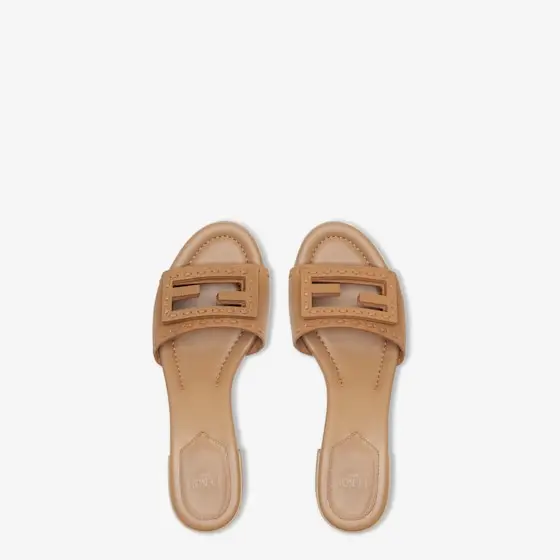 Fendi Tube Leather Medium-Heel Slides | Thumbnail 4 Fendi Tube Leather Medium-Heel Slides | Thumbnail 4