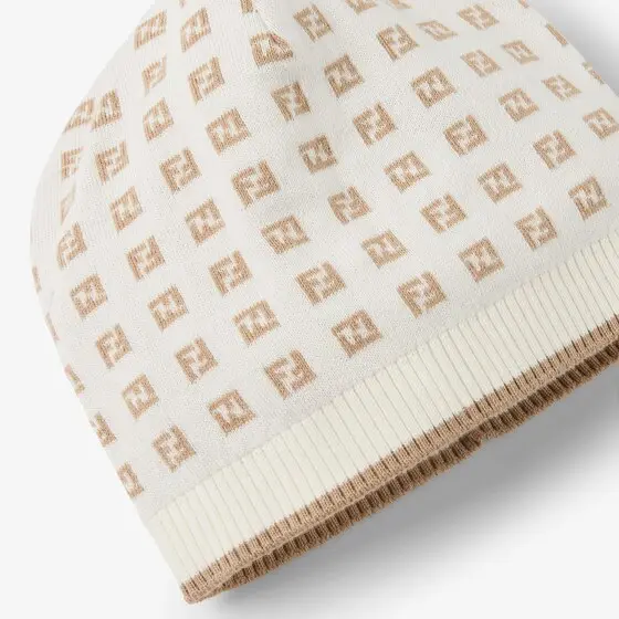 Fendi Baby hat in a cream cotton and cashmere knit with all-over | Thumbnail 3