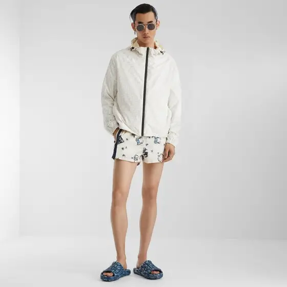 Fendi Reversible jacket with hood and side pockets | Thumbnail 5 Fendi Reversible jacket with hood and side pockets | Thumbnail 5
