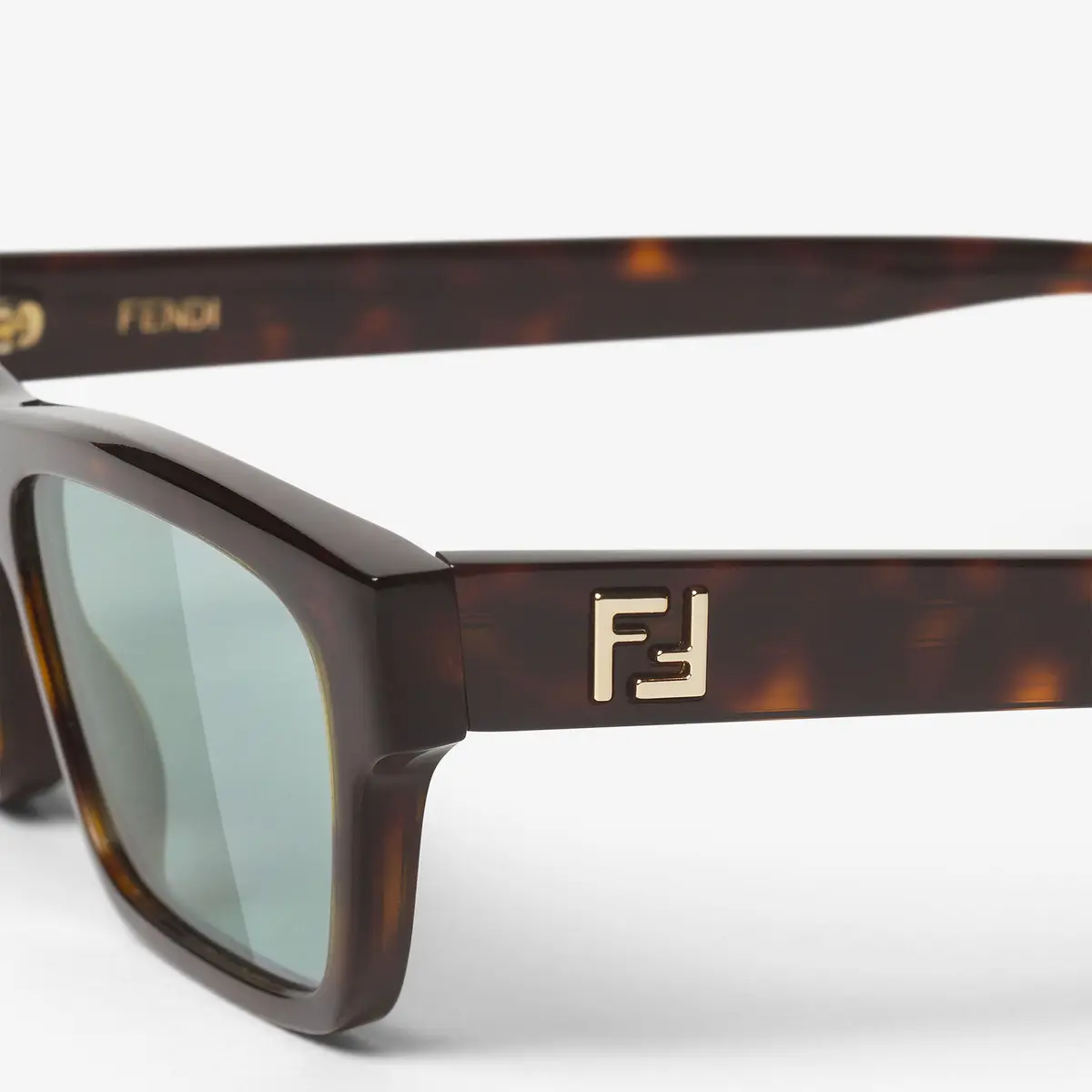 Fendi Low rectangular Squared FF glasses in Havana acetate | Thumbnail 3 Fendi Low rectangular Squared FF glasses in Havana acetate | Thumbnail 3