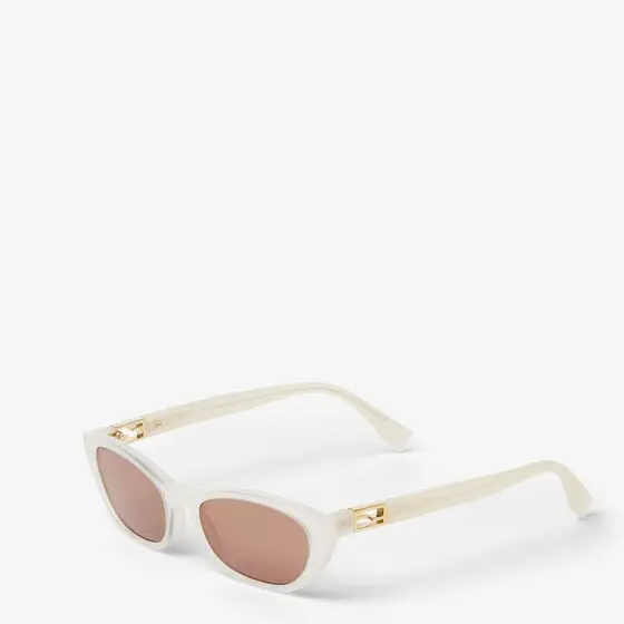 Fendi Cat-eye Baguette glasses in translucent creamy white | Thumbnail 2 Fendi Cat-eye Baguette glasses in translucent creamy white | Thumbnail 2