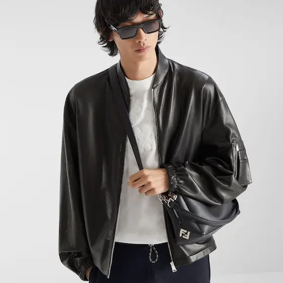 Fendi Rectangular Selleria glasses in black acetate | Thumbnail 4 Fendi Rectangular Selleria glasses in black acetate | Thumbnail 4
