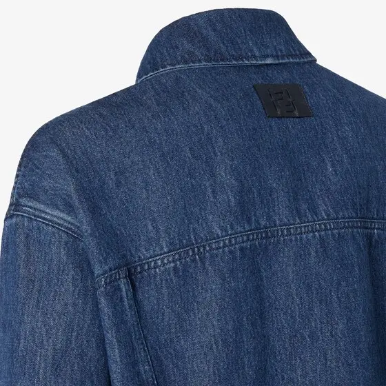 Fendi Oversized jacket with shirt collar and flap pockets on | Thumbnail 3 Fendi Oversized jacket with shirt collar and flap pockets on | Thumbnail 3