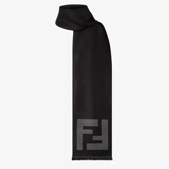 Fendi Rectangular scarf with fringed motif on the short sides | Thumbnail 3